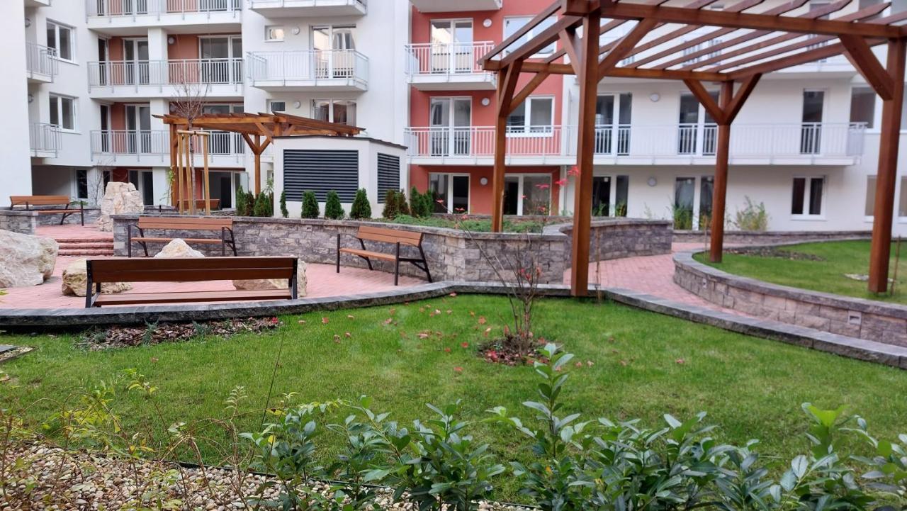 N&Z Apartman Close To The Downtown Apartment Budapesta Exterior foto